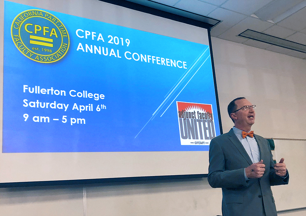 2019-conference-welcome-speech-with-projector